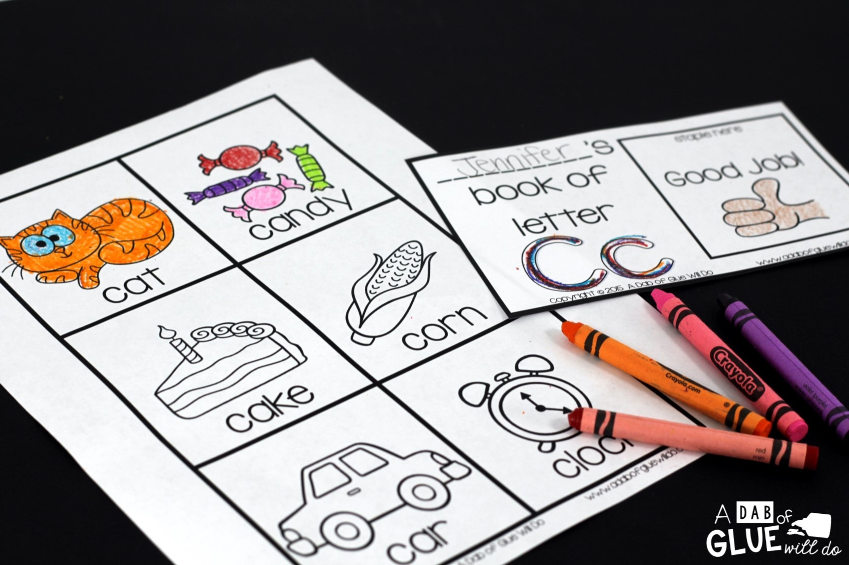 These Alphabet Flip Books will be the perfect way for your students to learn or review the letters of the alphabet. This free printable is great for preschool and kindergarten students. 