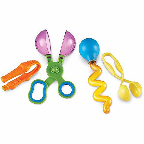 Here is our favorite fine motor toys and tools for teaching little learners. These are perfect for toddlers, preschool, kindergarten, and first grade students. 