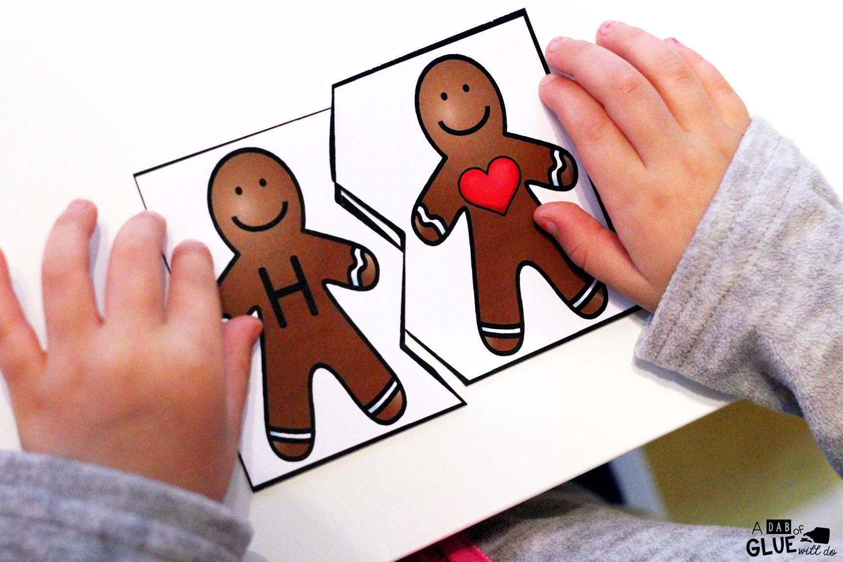Initial Sound Gingerbread Puzzles are the perfect addition to your literacy centers. This free printable is perfect for preschool, kindergarten, and first grade students. 