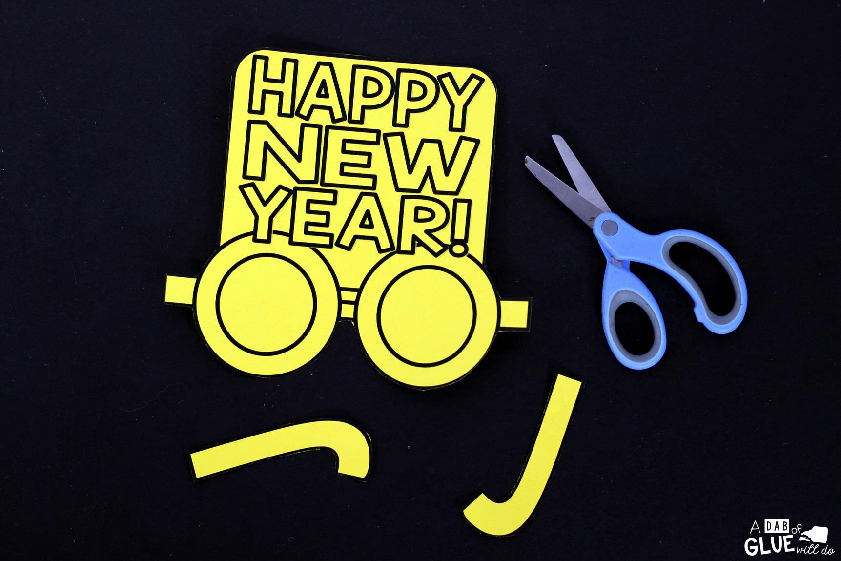 New Year's Eve Glasses and Writing printable is the perfect way to ring in the new year. Whether you are celebrating New Year's Eve or teaching your students about new year's traditions, these free glasses and writing printable will be a great addition. 
