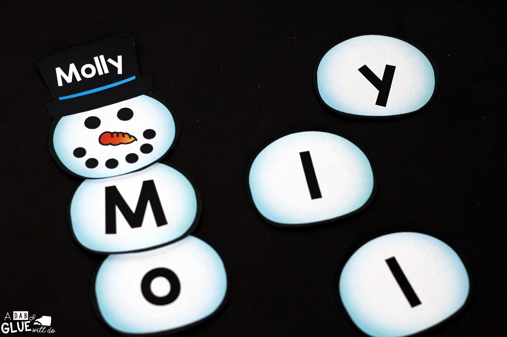 Snowman Names - Name Building Practice Printable is the perfect hands-on activity for students to practice making their name. This free printable is perfect for preschool and kindergarten students. 