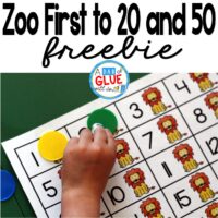 Zoo First to 20 and First to 50 Math Game is a great way for students to practice one to one correspondence, counting, and addition. This free printable is perfect for preschool, kindergarten, and first grade.