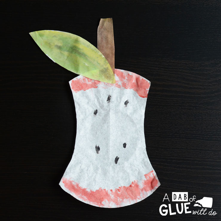 Here's a fun craft to help learn the parts of an apple! This is a simple coffee filter craft that uses watercolor paints to create an apple core, skin, leaf, stem, and seeds. This craft is a great one to do in the beginning of the year for preschool, kindergarten, or elementary students, or as a craft to do with apple themed units.