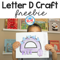 Welcome back to another Animal Alphabet Letter of the Week craft! This week we are continuing the Animal Alphabet series with D is for Dinosaur Craft. Perfect for preschoolers, kindergarteners, and first graders learning letter sounds and letter recognition!