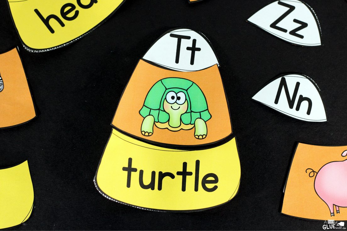 Candy Corn Initial Sound Puzzles is the perfect addition to your literacy centers this fall.  This free printable is perfect for preschool, kindergarten, and first grade students.