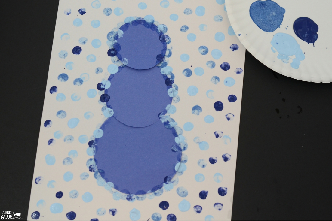 Create this Snowman Thumbprint Art in your kindergarten classroom as your next winter craft! It's a great fine motor snowman craft idea for kids.