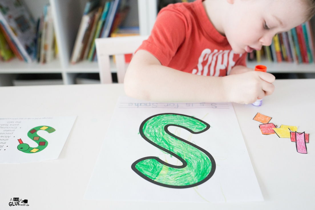 Who doesn't love a fun weekly letter activity? Add this S is for Snake animal alphabet craft into your curriculum.
