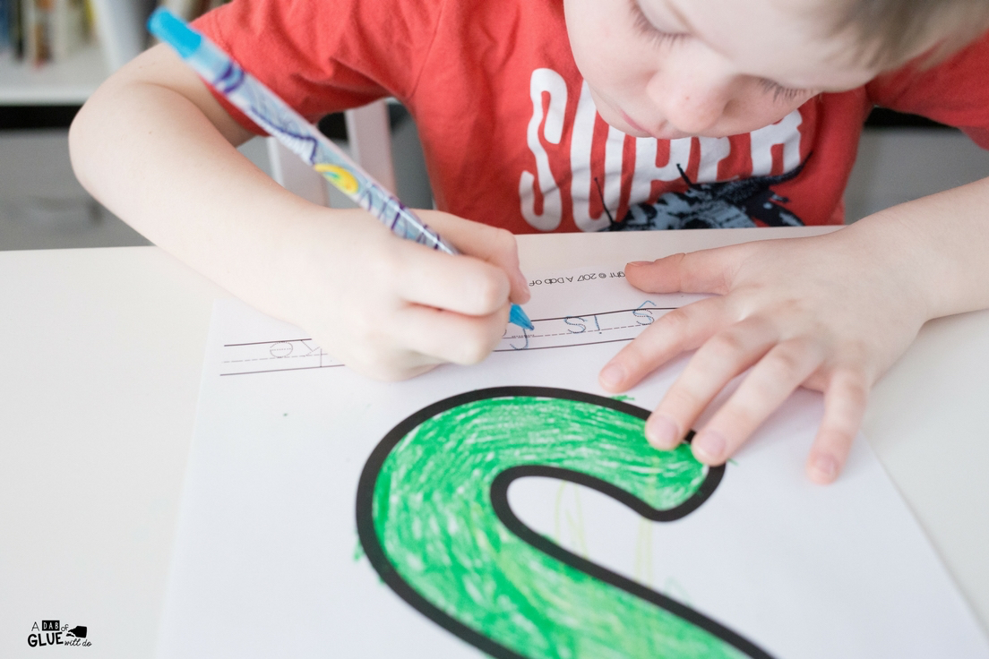 Make learning hands-on and fun with this Animal Alphabet S is for Snake craft.