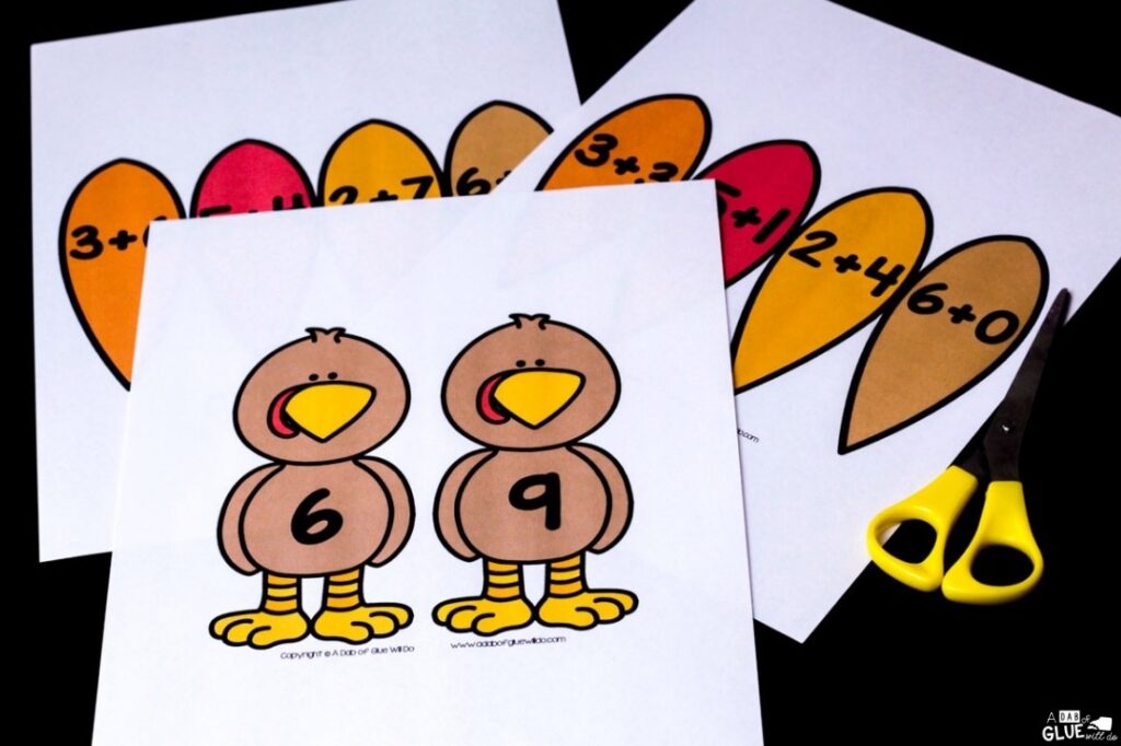 You'll find everything you need in this Turkey editable addition and subtraction printable 